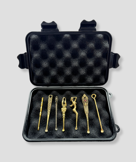 goldene Schnupfschaufeln