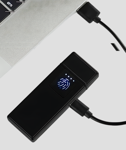 Schwarzes wiederaufladbares USB-Feuerzeug