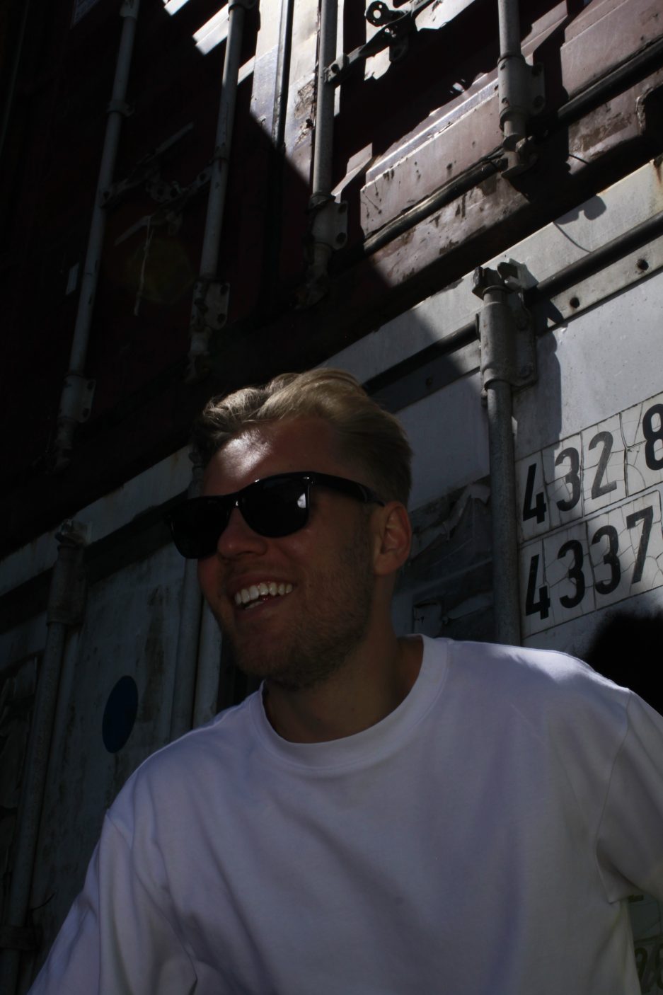 Rave-Brille Spacen-Effekt