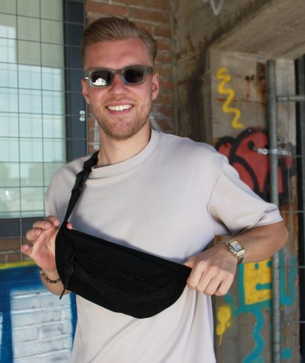 Schwarze Bauchtasche