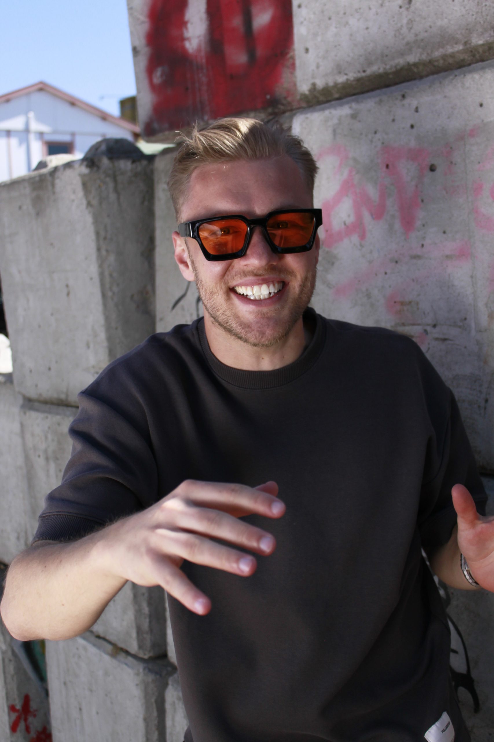 orange transparente Gläser Brille