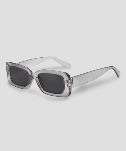 Opal-graue-Vintage-Brille-scaled-1.jpg