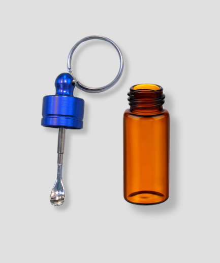 braune-Flasche-mit-Schaufel.png