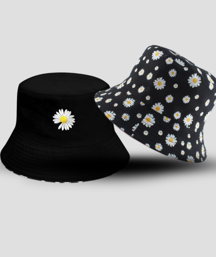 doppelseitige-Bucket-Hat-mit-Gänseblümchen.png