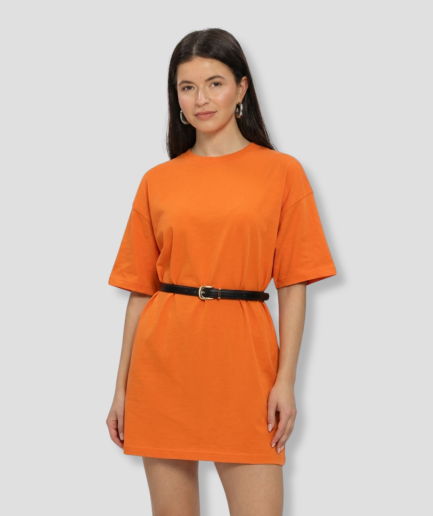 T-Shirt-Kleid mit schwarzem Riemchen