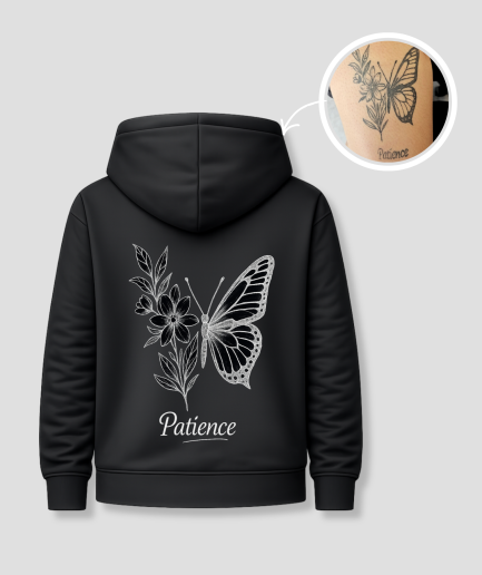 schwarzer Hoodie mit Schmetterling